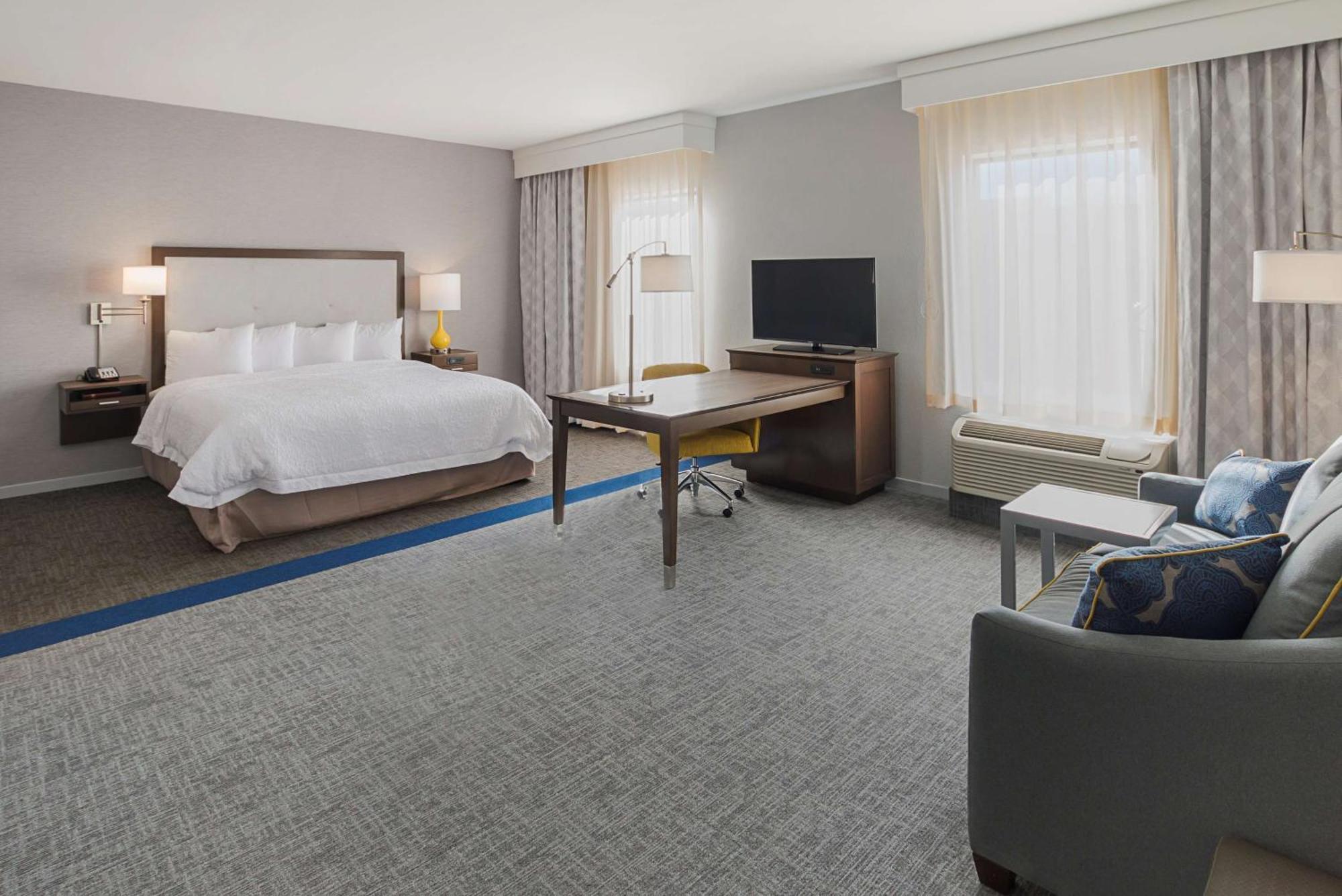 Hampton & Dfw Airport West Hotel